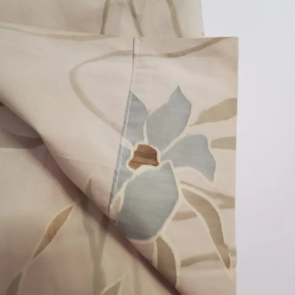 Dan River Sheet Twin Flat Beige Floral No Iron Percale 65 x 94 USA Vintage